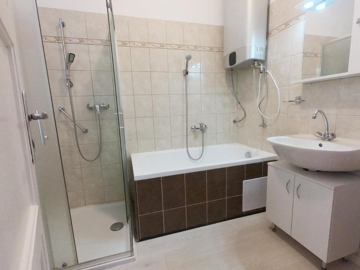 Macrame Home Apartment - With Cooling Ac Βουδαπέστη Εξωτερικό φωτογραφία